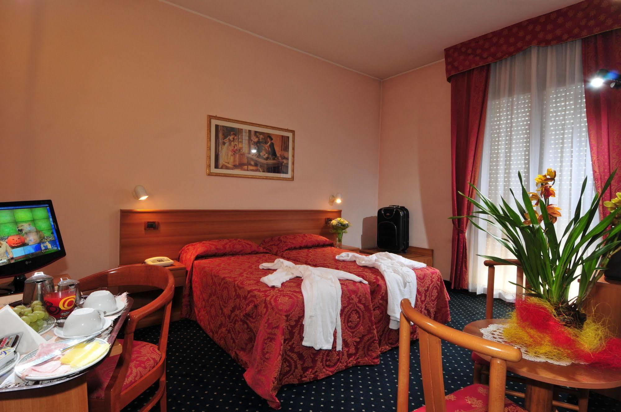 Hotel Terme Belsoggiorno Abano Terme Kültér fotó